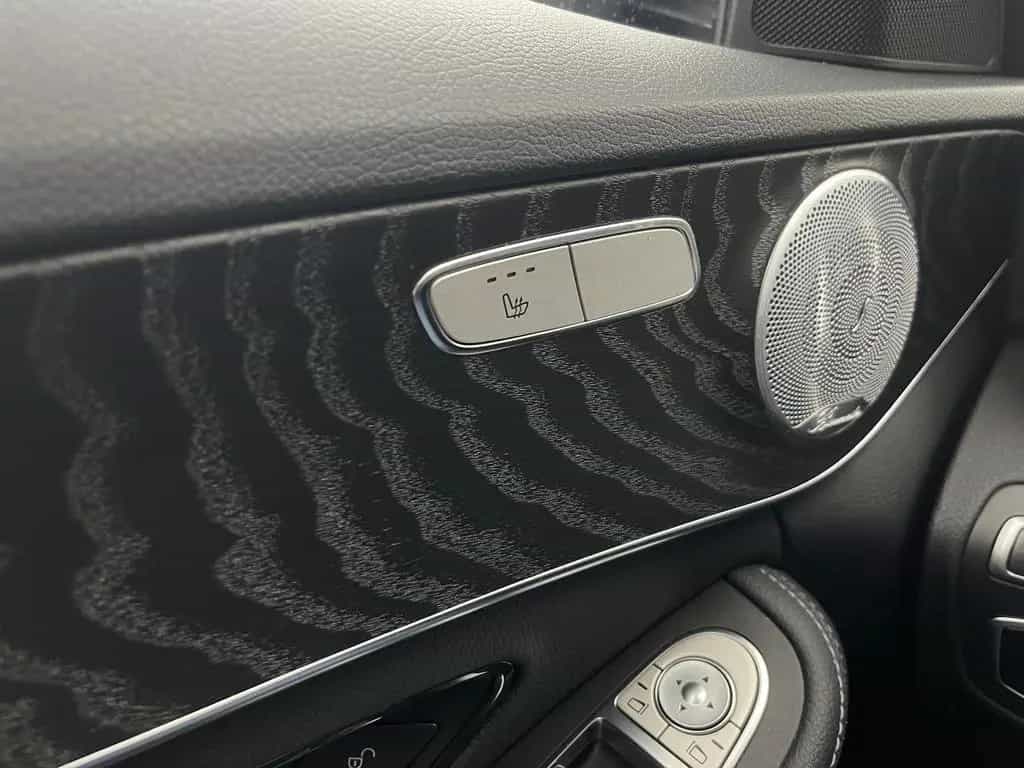 Mercedes-Benz C 300 BURMESTER*PANO*AHK*LED*PDC* 01/2021-photo-38