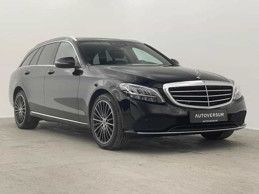 Mercedes-Benz C 300 BURMESTER*PANO*AHK*LED*PDC* 01/2021-photo-4