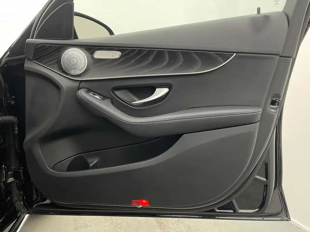 Mercedes-Benz C 300 BURMESTER*PANO*AHK*LED*PDC* 01/2021-photo-42