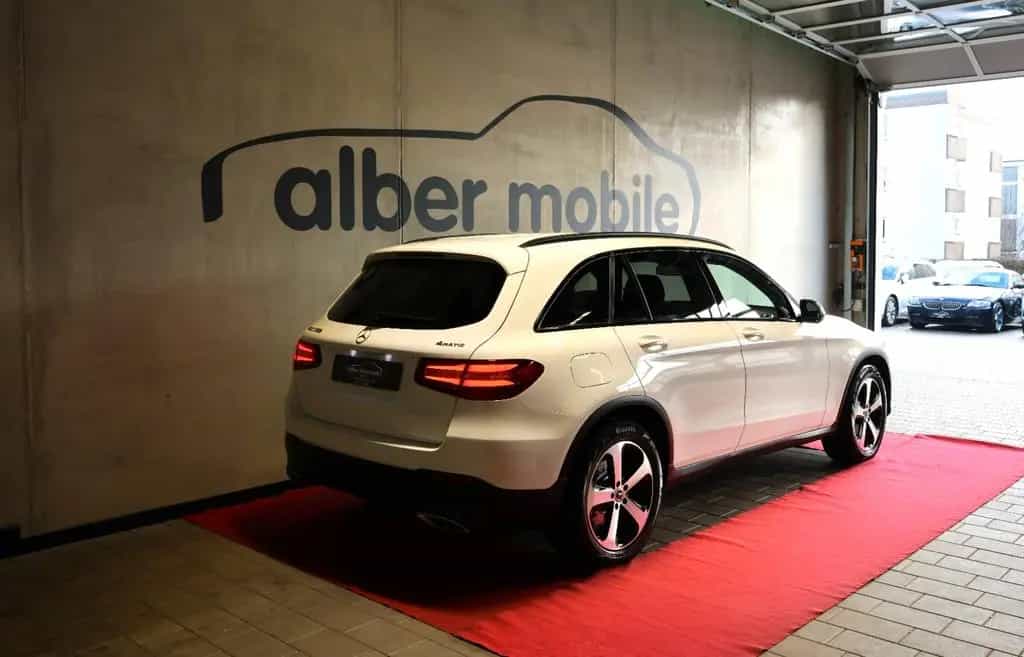 Mercedes-Benz GLC-Class 300 4Matic HeadUp 360° Sitzkühl AHK ACC TOT 10/2018-photo-10