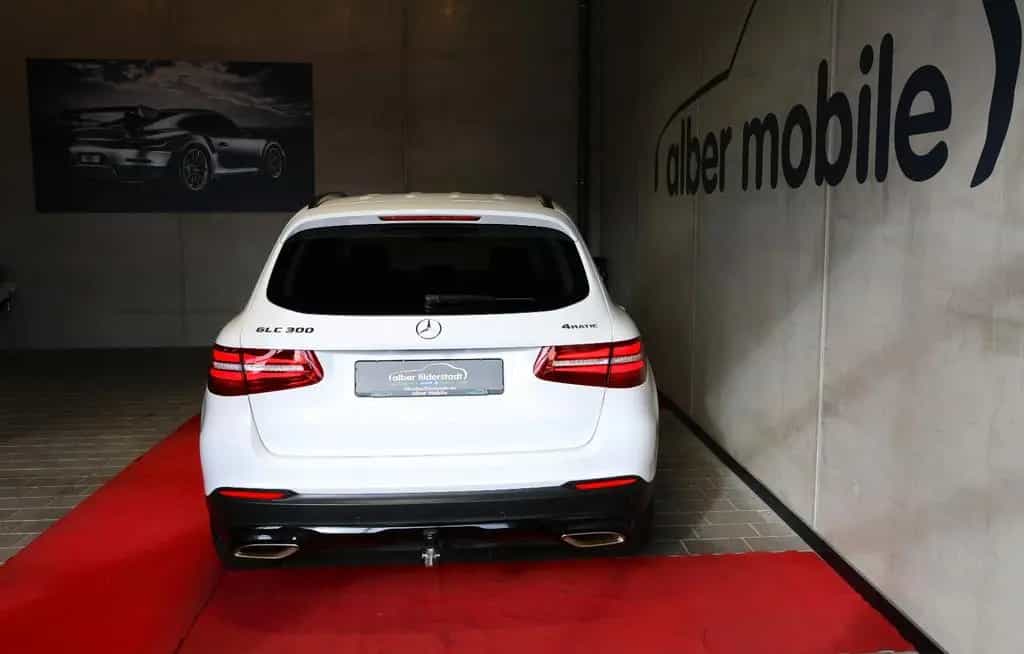 Mercedes-Benz GLC-Class 300 4Matic HeadUp 360° Sitzkühl AHK ACC TOT 10/2018-photo-3