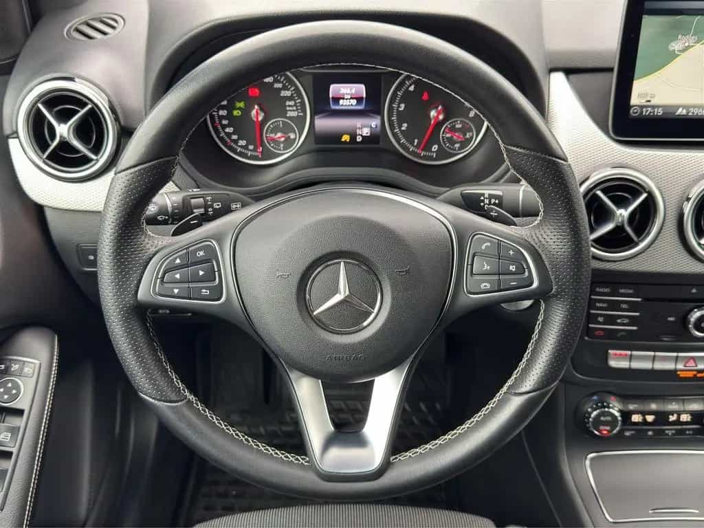Mercedes-Benz B-Class 200 Aut. LED Navi Kamera Sitzheiz. AHKschwenkb 11/2018-photo-12