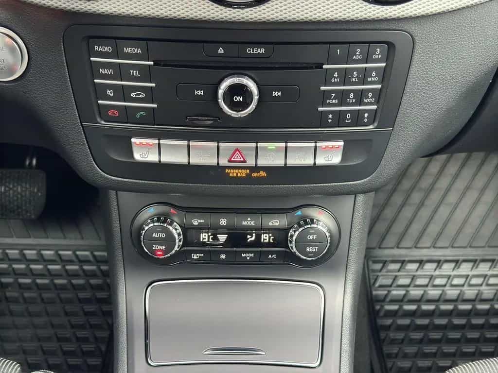 Mercedes-Benz B-Class 200 Aut. LED Navi Kamera Sitzheiz. AHKschwenkb 11/2018-photo-14