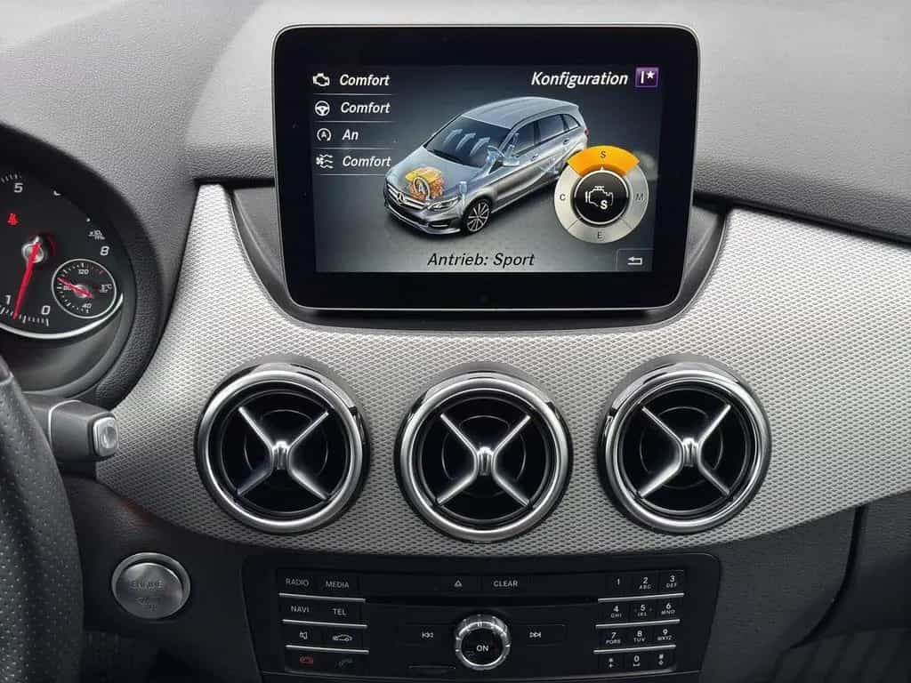 Mercedes-Benz B-Class 200 Aut. LED Navi Kamera Sitzheiz. AHKschwenkb 11/2018-photo-17