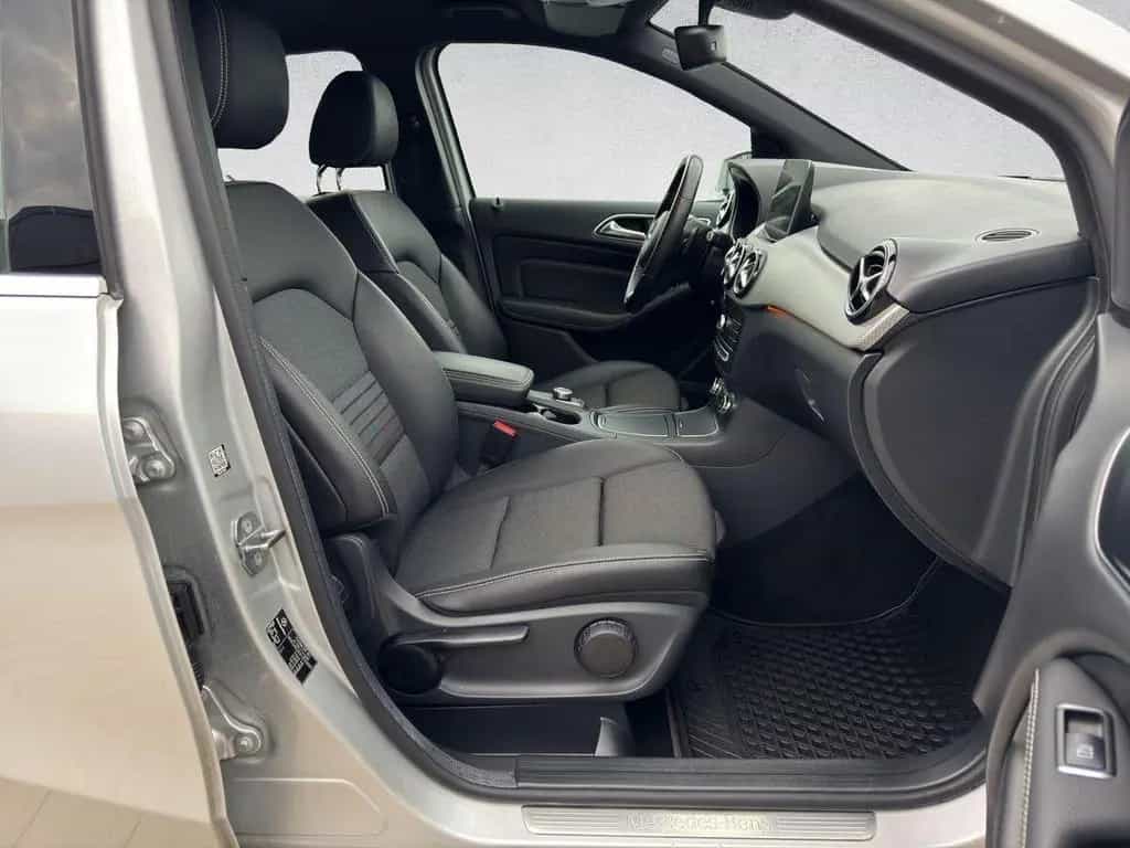 Mercedes-Benz B-Class 200 Aut. LED Navi Kamera Sitzheiz. AHKschwenkb 11/2018-photo-24