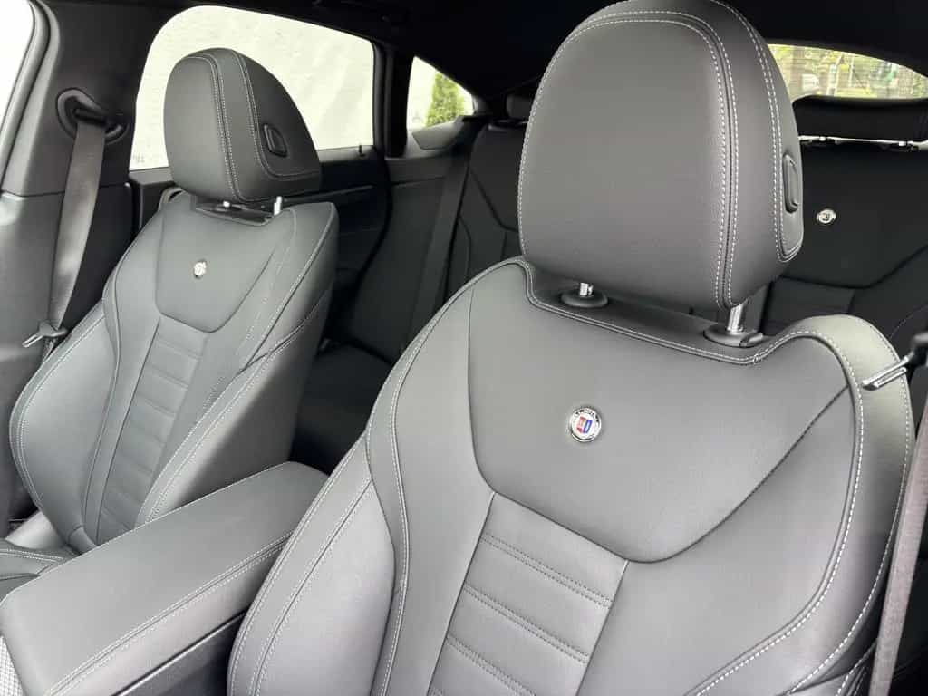 ALPINA D4 S Gran Coupé SWITCH-TRONIC Allrad 01/2025-photo-10