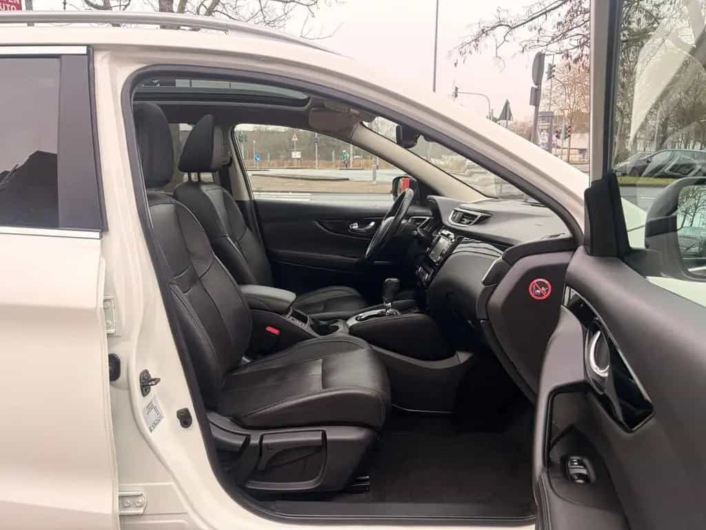 Nissan Qashqai Tekna/EU6/Automatik/Navi/Panorama/Leder 05/2016-photo-15