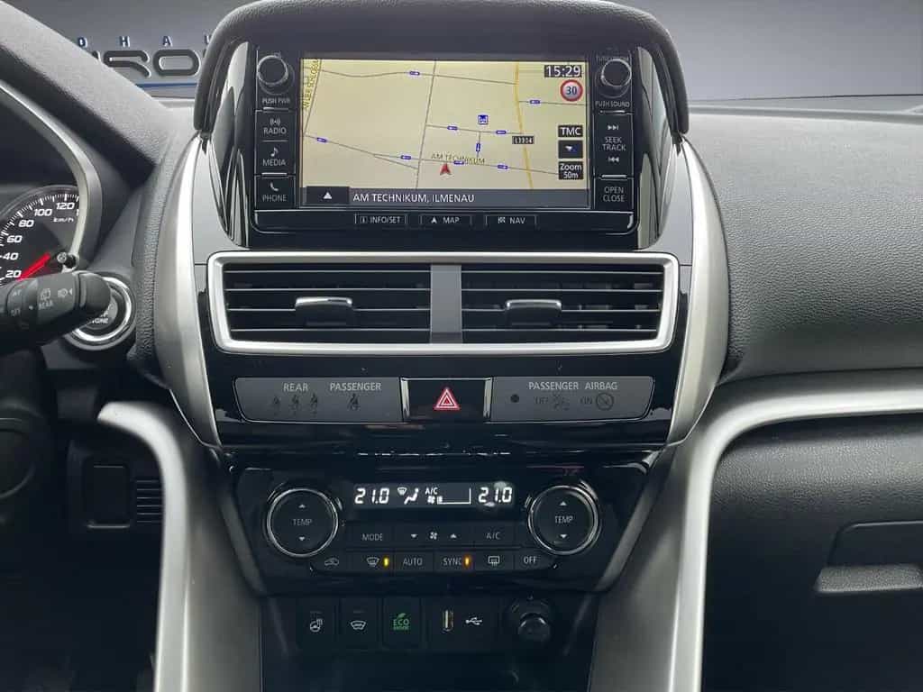 Mitsubishi Eclipse Cross 1.5 Top 2WD AHK Bi-LED Leder 01/2018-photo-10