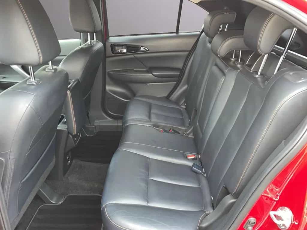 Mitsubishi Eclipse Cross 1.5 Top 2WD AHK Bi-LED Leder 01/2018-photo-8