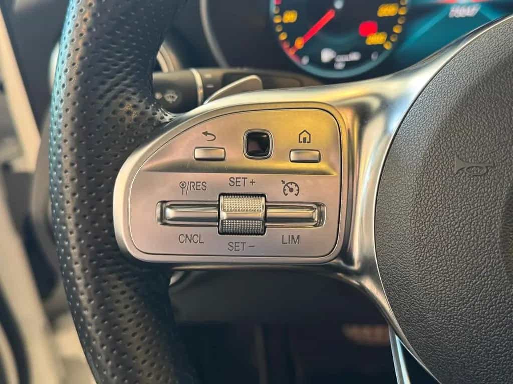 Mercedes-Benz GLC 300 AMG Coupé 4M LED SHD RüKa CarPlay Sound+ 02/2021-photo-17