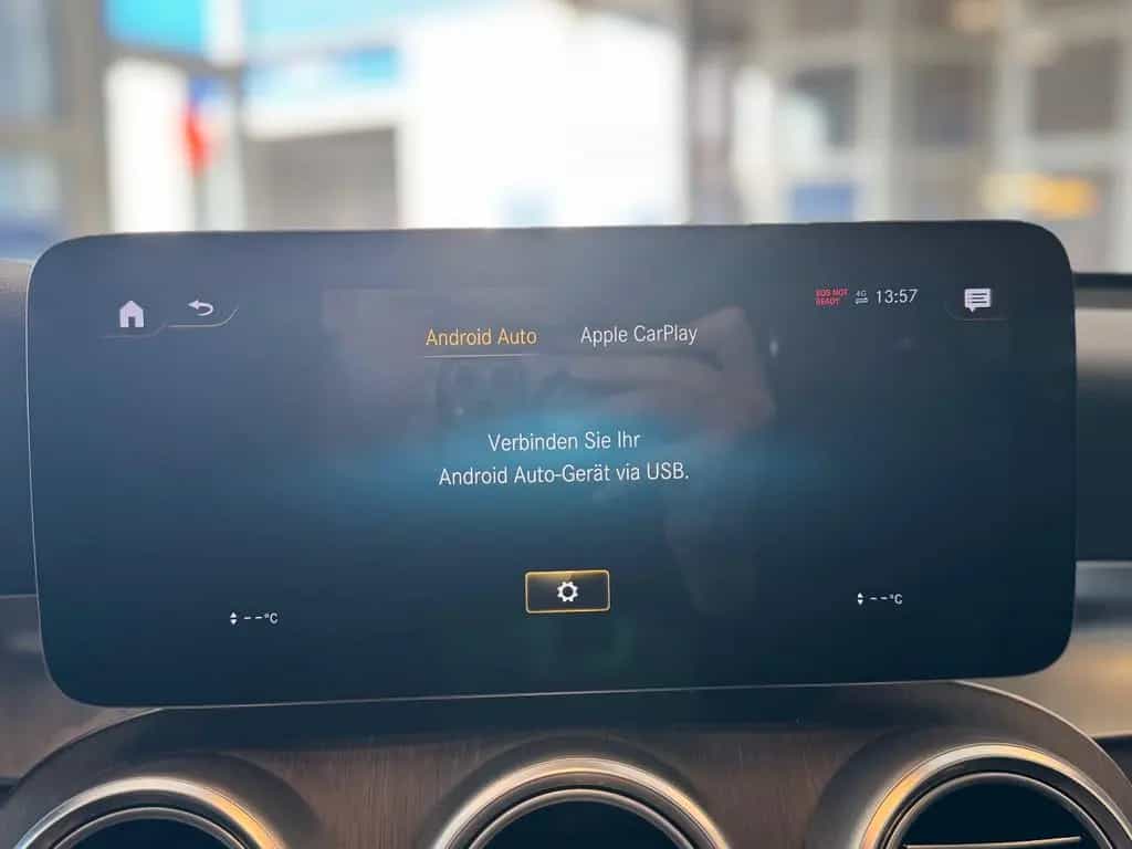 Mercedes-Benz GLC 300 AMG Coupé 4M LED SHD RüKa CarPlay Sound+ 02/2021-photo-28