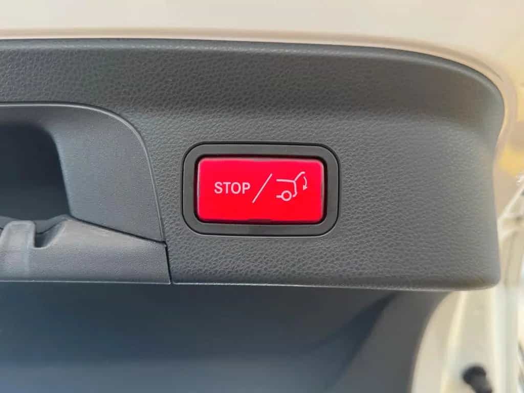Mercedes-Benz GLC 300 AMG Coupé 4M LED SHD RüKa CarPlay Sound+ 02/2021-photo-6