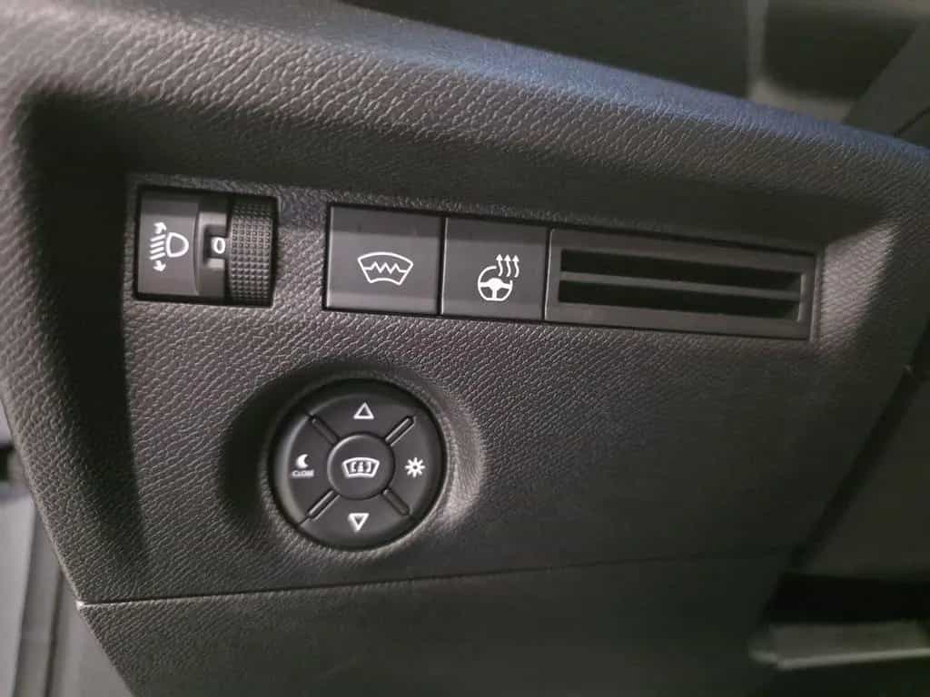 Citroën C4 Lim. Max mheV + Rückfahrkamera + Totwinkel-As 04/2025-photo-19