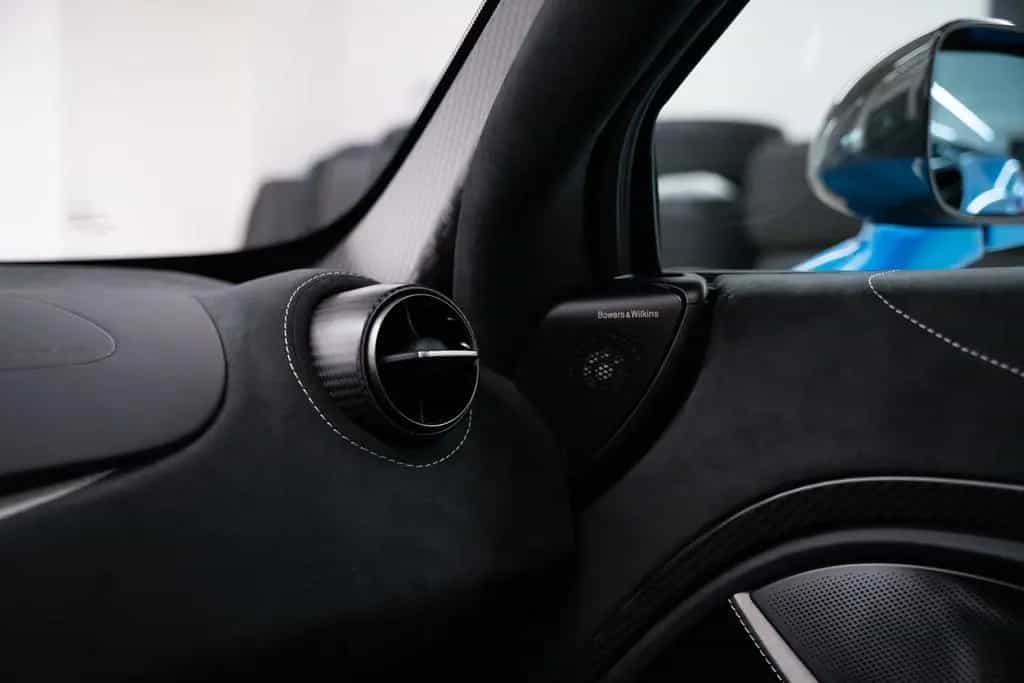 McLaren 750S | CF Racing Seats | 360° Park Assist | Lift 09/2024-photo-25