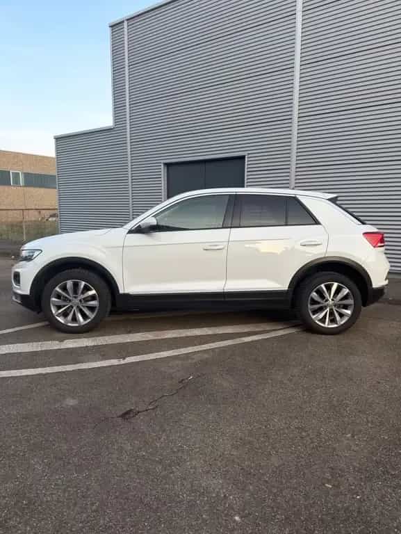 Volkswagen T-Roc 1.5 TSI 03/2020-photo-4