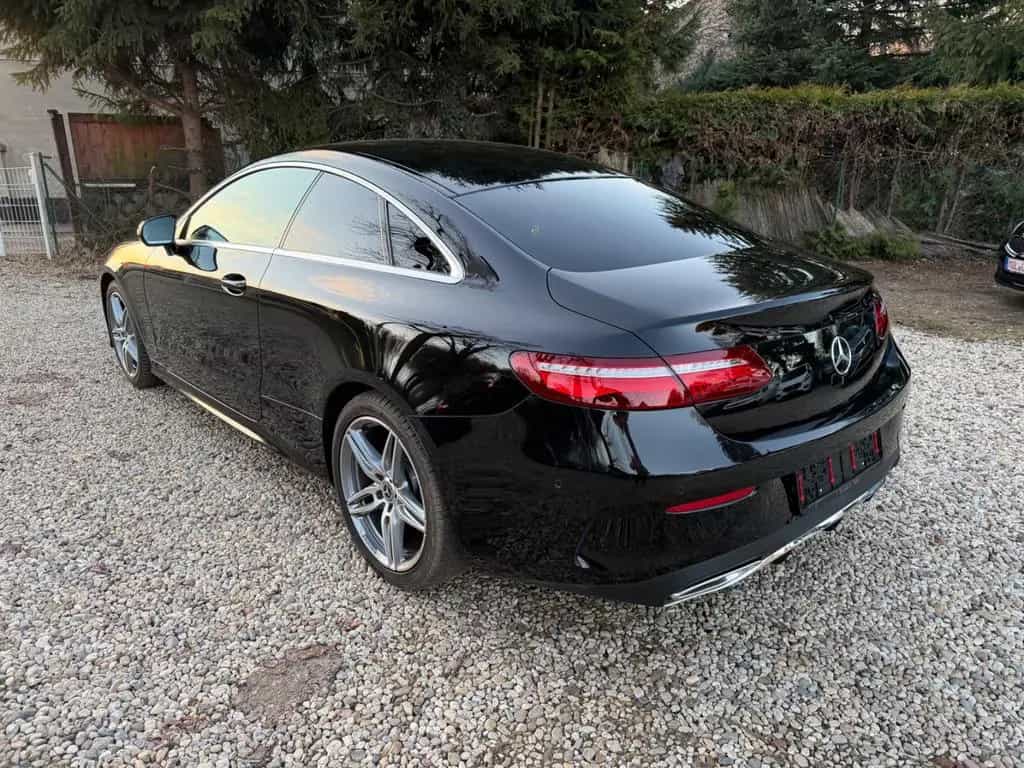 Mercedes-Benz E-Class 200 E Coupe*TÜV+INSP.NEU*ALLWETTER*AMG*TOP 10/2017-photo-2