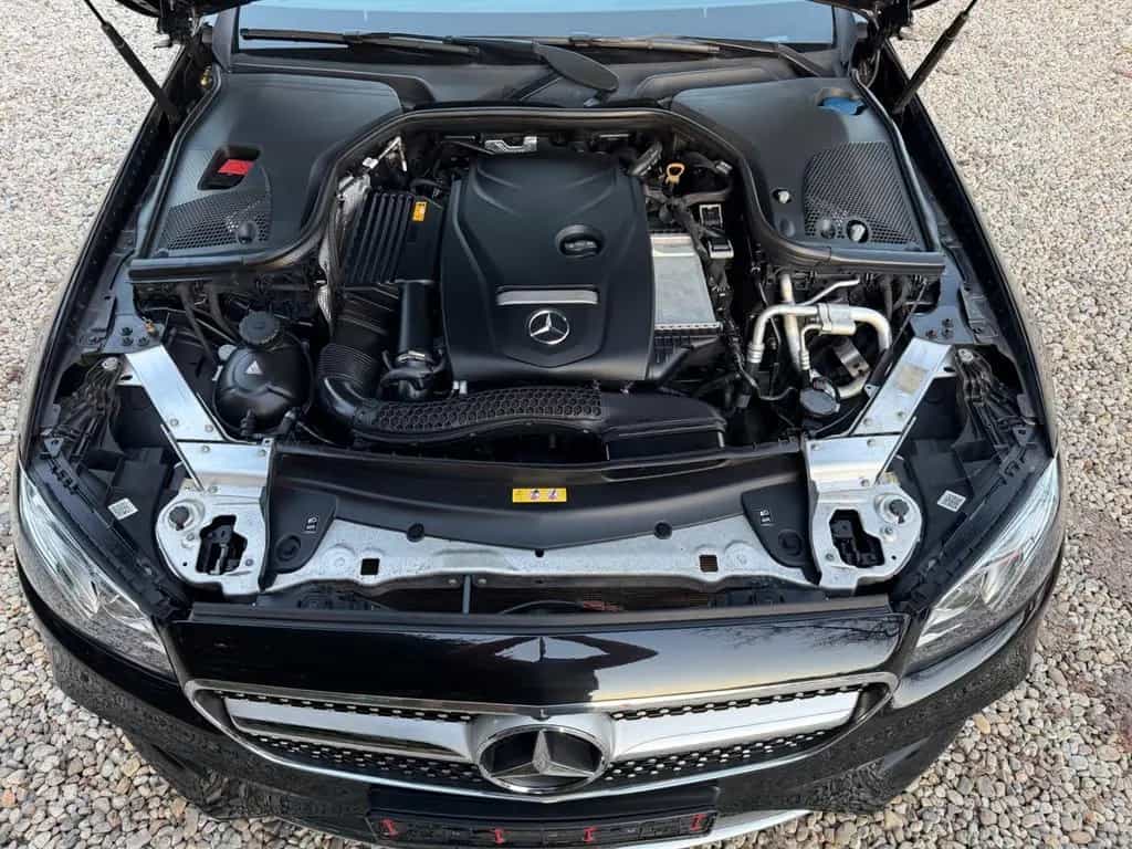 Mercedes-Benz E-Class 200 E Coupe*TÜV+INSP.NEU*ALLWETTER*AMG*TOP 10/2017-photo-20