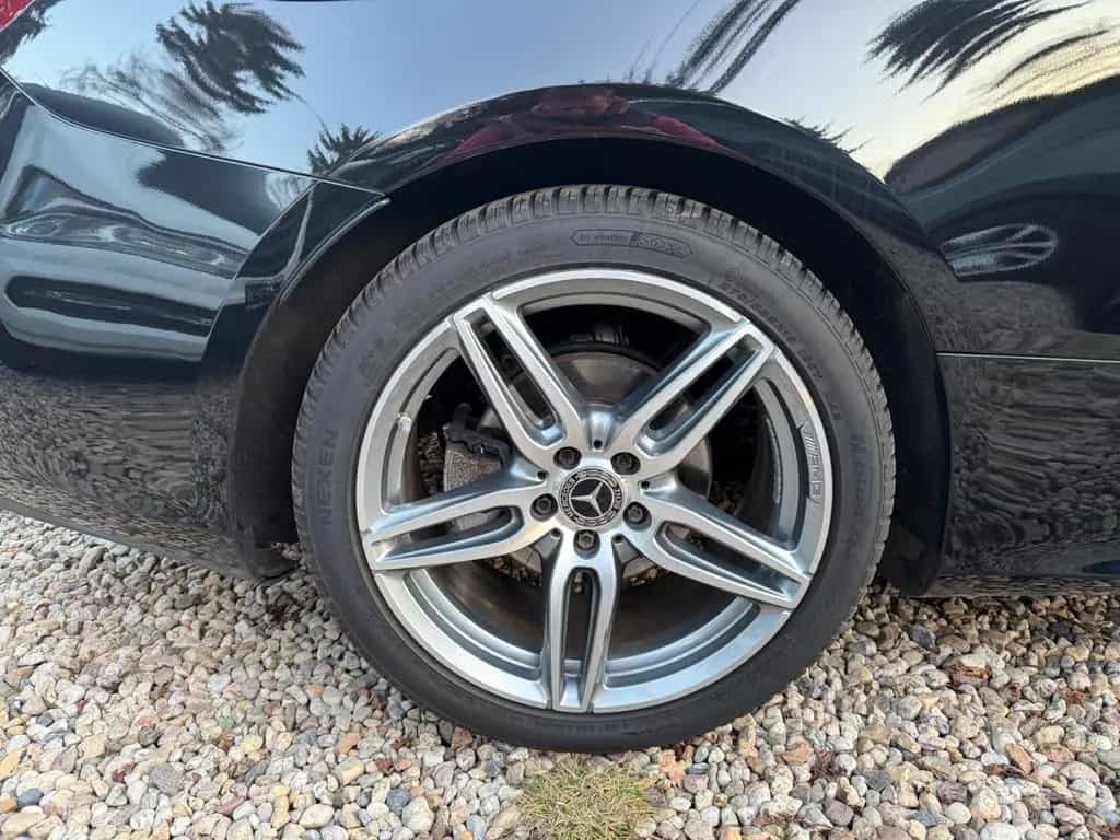Mercedes-Benz E-Class 200 E Coupe*TÜV+INSP.NEU*ALLWETTER*AMG*TOP 10/2017-photo-24