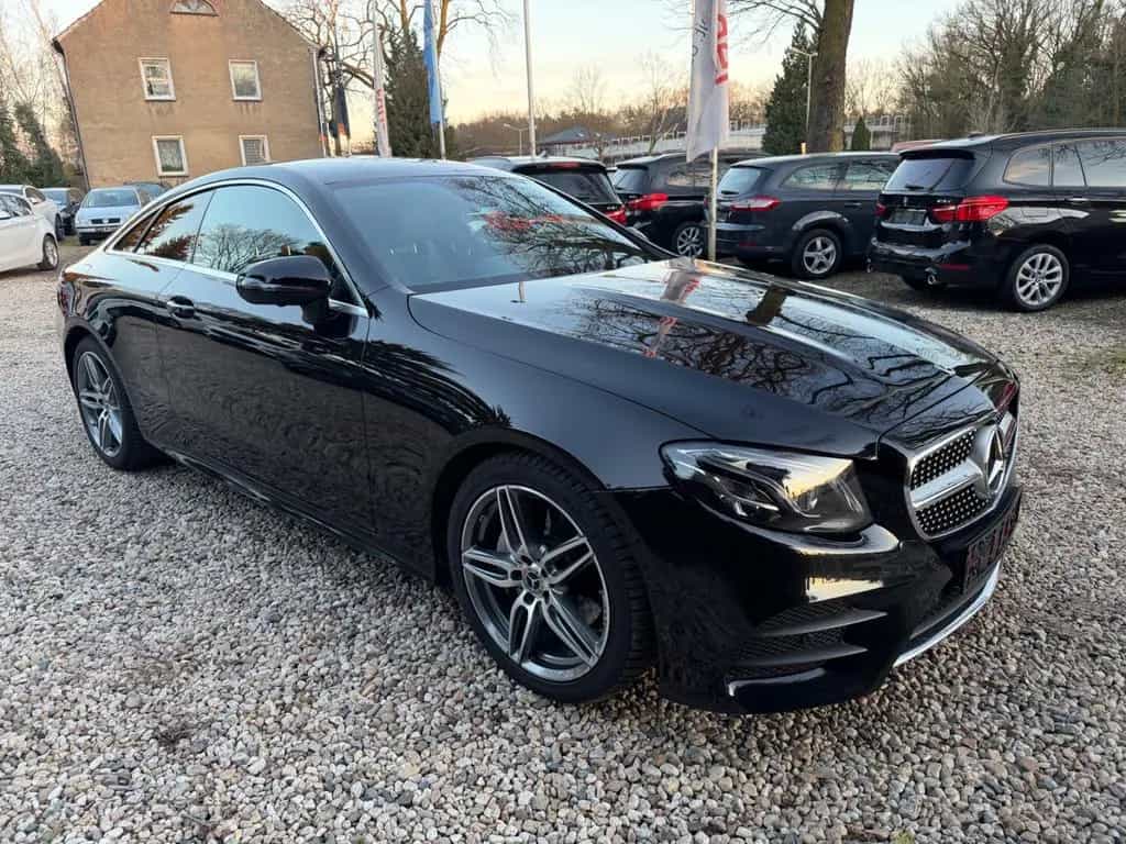 Mercedes-Benz E-Class 200 E Coupe*TÜV+INSP.NEU*ALLWETTER*AMG*TOP 10/2017-photo-6