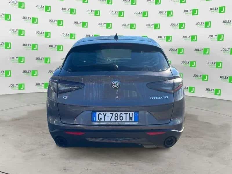 Alfa Romeo Stelvio Stelvio 2.2 Turbodiesel 160 C 07/2025-photo-2