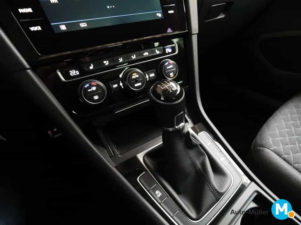 Volkswagen Golf VII JOIN 1.0 TSI AHK Sitzhzng 04/2019-photo-8