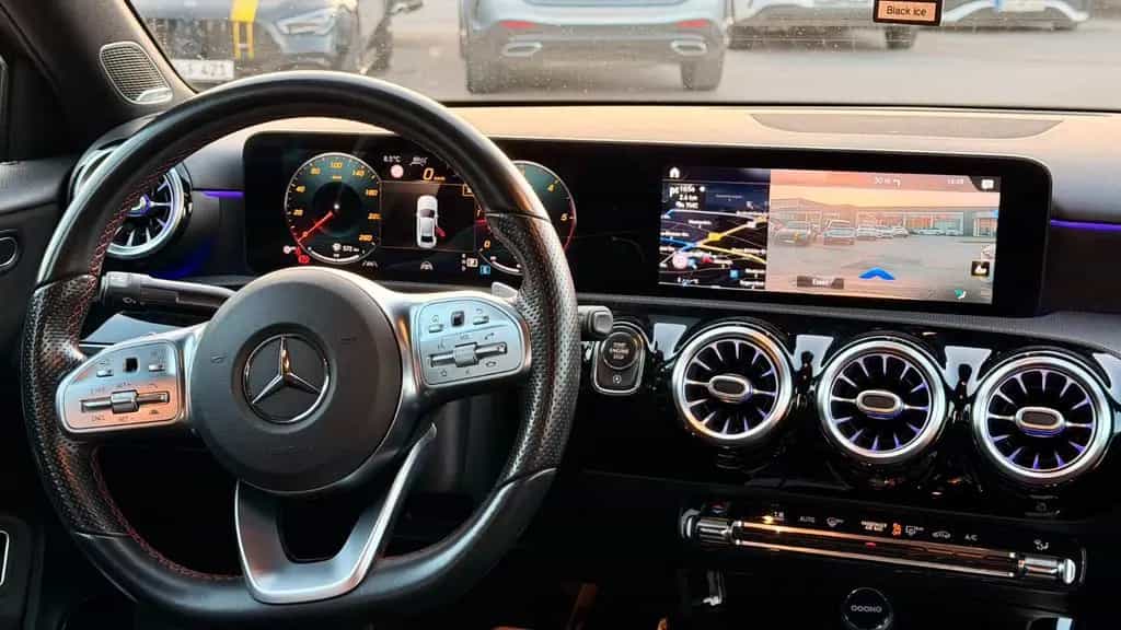 Mercedes-Benz A-Class 220 d AMG Line | Night | Limousine | Burmester 10/2020-photo-13