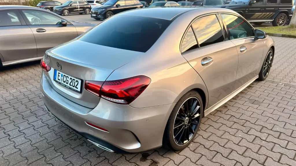 Mercedes-Benz A-Class 220 d AMG Line | Night | Limousine | Burmester 10/2020-photo-6