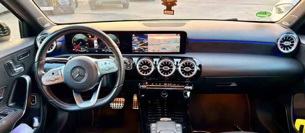 Mercedes-Benz A-Class 220 d AMG Line | Night | Limousine | Burmester 10/2020-photo-8