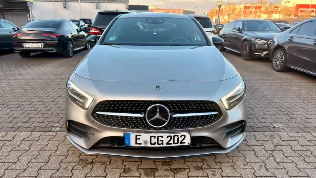 Mercedes-Benz A-Class 220 d AMG Line | Night | Limousine | Burmester 10/2020-photo-9