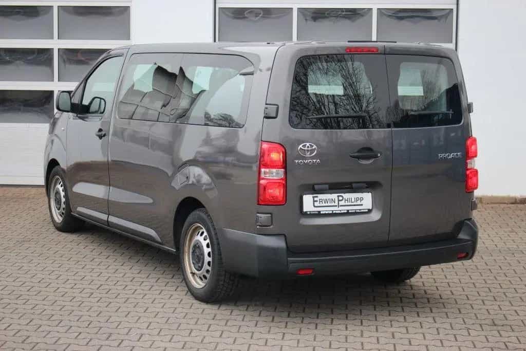 Toyota Proace (Verso) Proace Verso 2.0 Comfort L2 *CarPlay*Android* 11/2022-photo-1