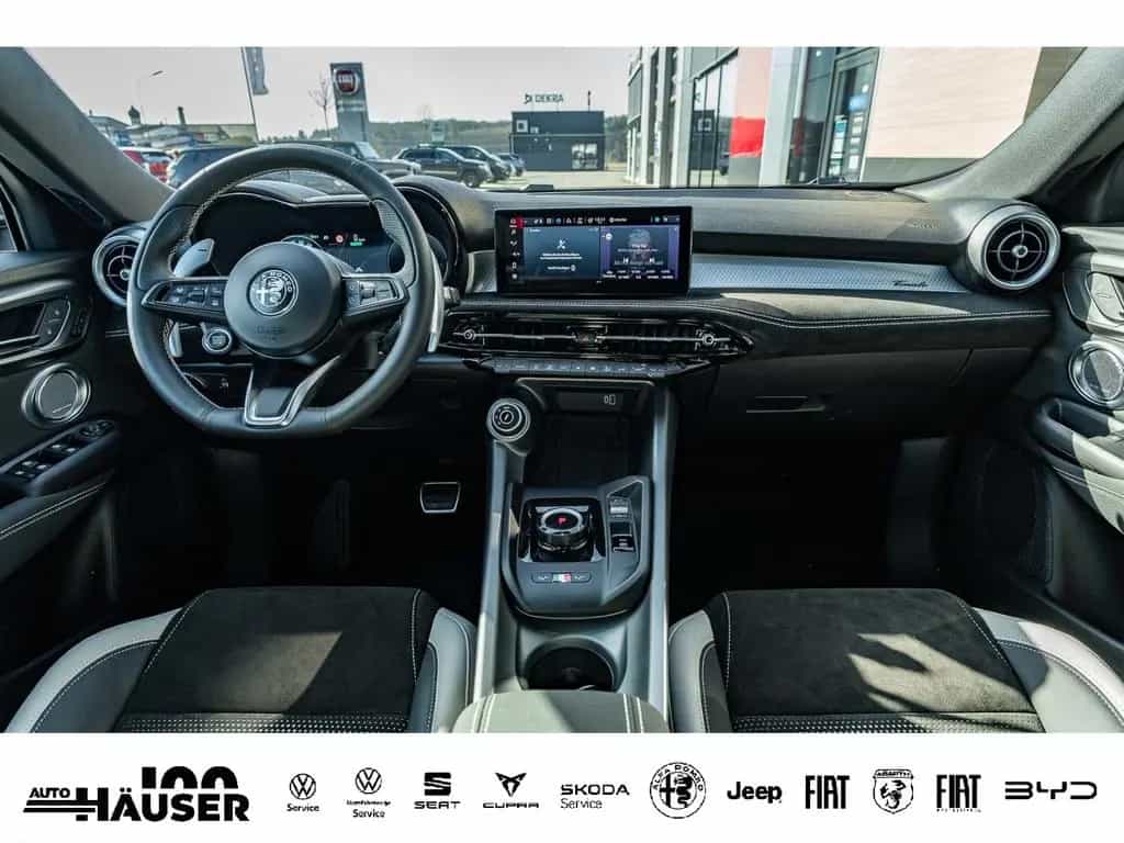 Alfa Romeo Tonale Ibrida SPORT SPECIALE 1.5 VGT Hybrid HARM 02/2026-photo-16