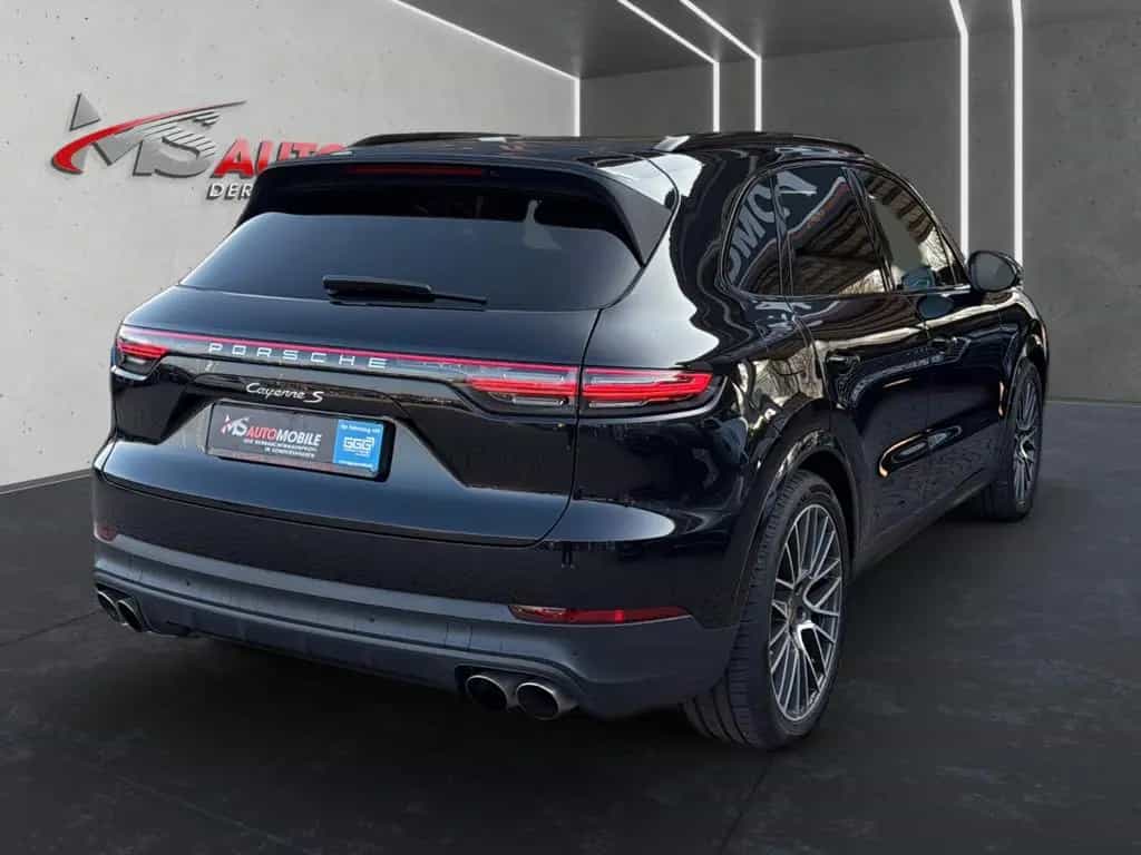 Porsche Cayenne S+LUFT+AHK+PANO+21"+CHRONO+SPORT-TASTE 06/2018-photo-3
