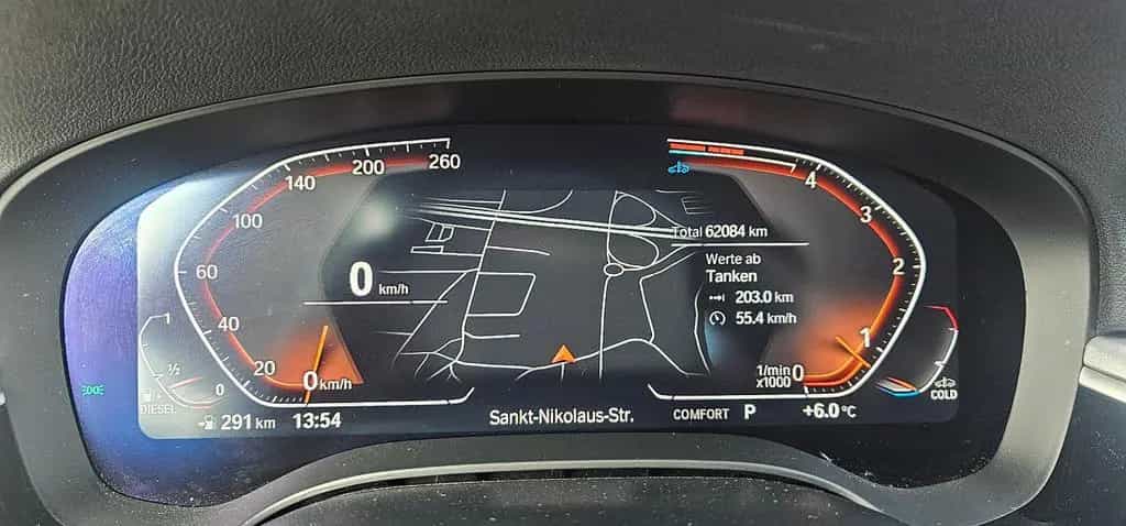 BMW 5 Series 09/2022-photo-28