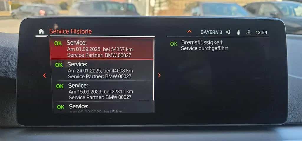 BMW 5 Series 09/2022-photo-35