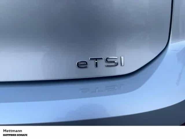 Volkswagen Golf 1.5 eTSI Life DSG NAVI LED PDC SHZ ALU ZV 12/2021-photo-16