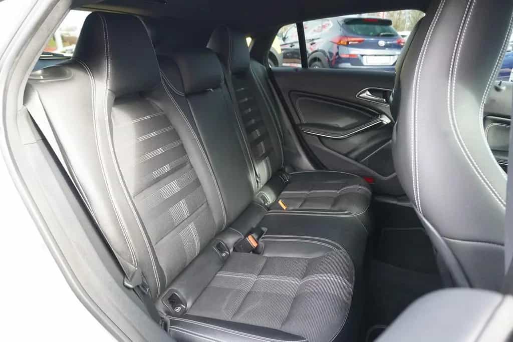 Mercedes-Benz CLA 200 Shooting Brake Aut. LED Navi Tempomat 10/2017-photo-10