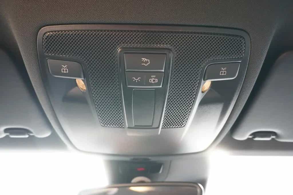 Mercedes-Benz CLA 200 Shooting Brake Aut. LED Navi Tempomat 10/2017-photo-19