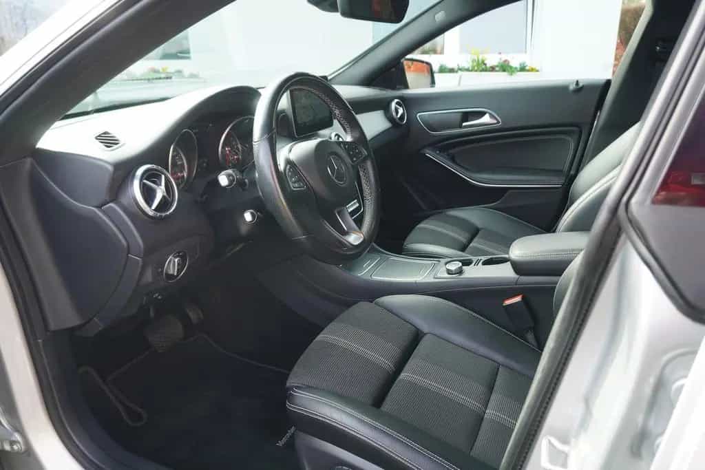 Mercedes-Benz CLA 200 Shooting Brake Aut. LED Navi Tempomat 10/2017-photo-25