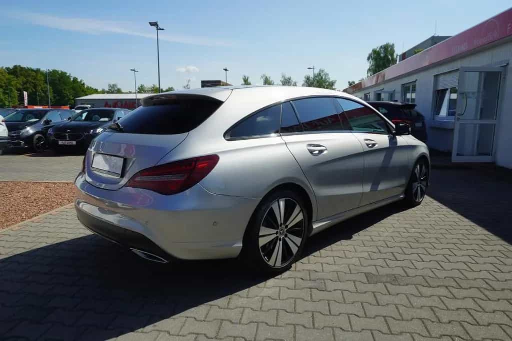 Mercedes-Benz CLA 200 Shooting Brake Aut. LED Navi Tempomat 10/2017-photo-5