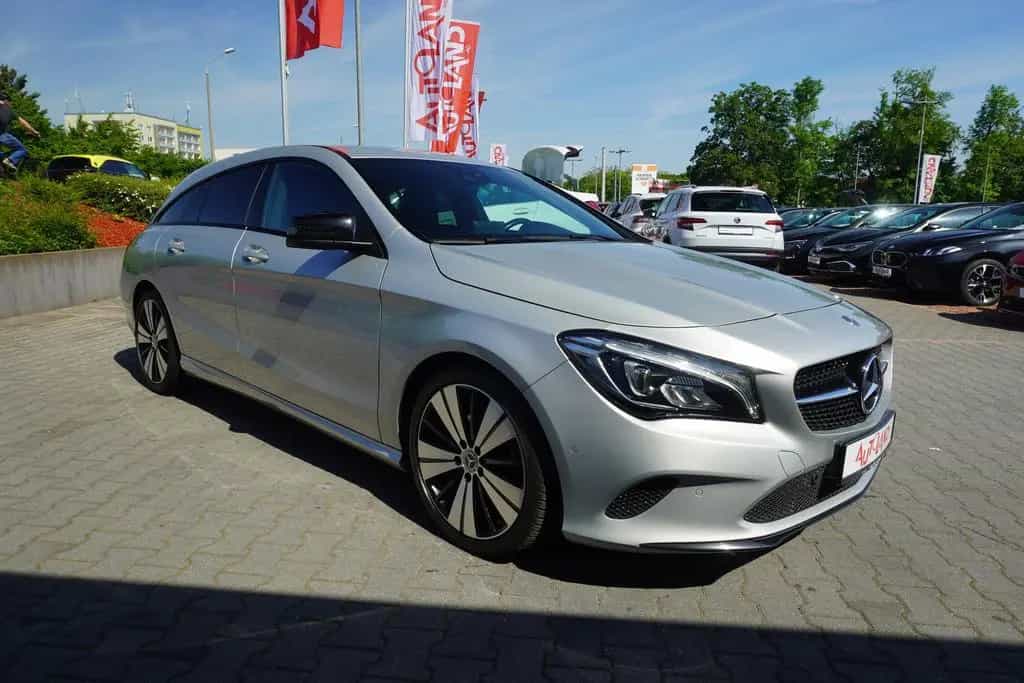Mercedes-Benz CLA 200 Shooting Brake Aut. LED Navi Tempomat 10/2017-photo-6