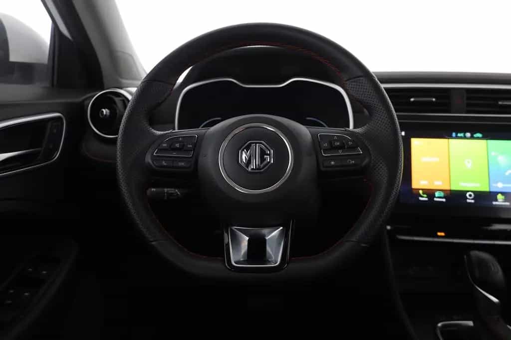 MG ZS 1.0 T-GDI Luxury Aut. LED Navi 360° Sitzheizu 03/2024-photo-14