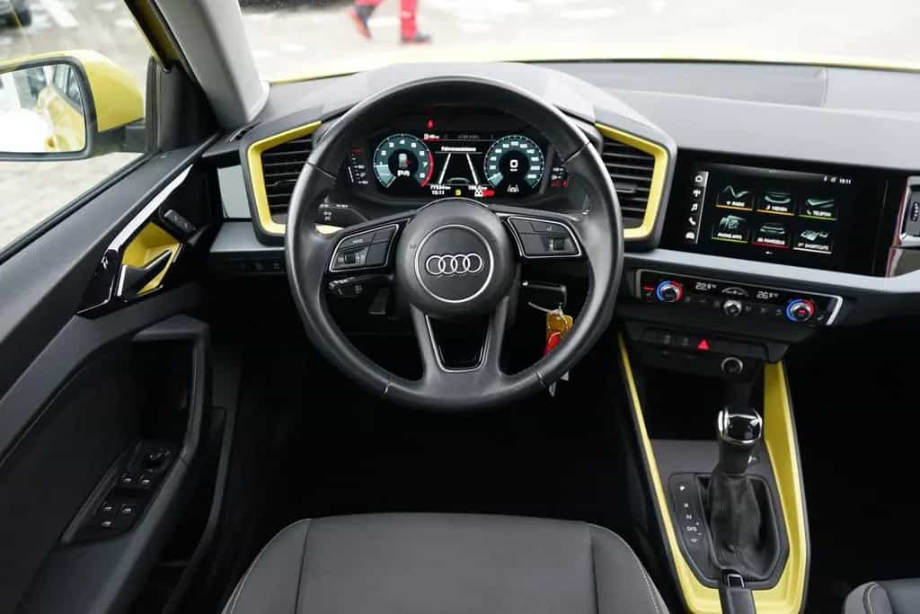Audi A1 Sportback 35 TFSI S line LED Virtual Cockpit 03/2019-photo-14