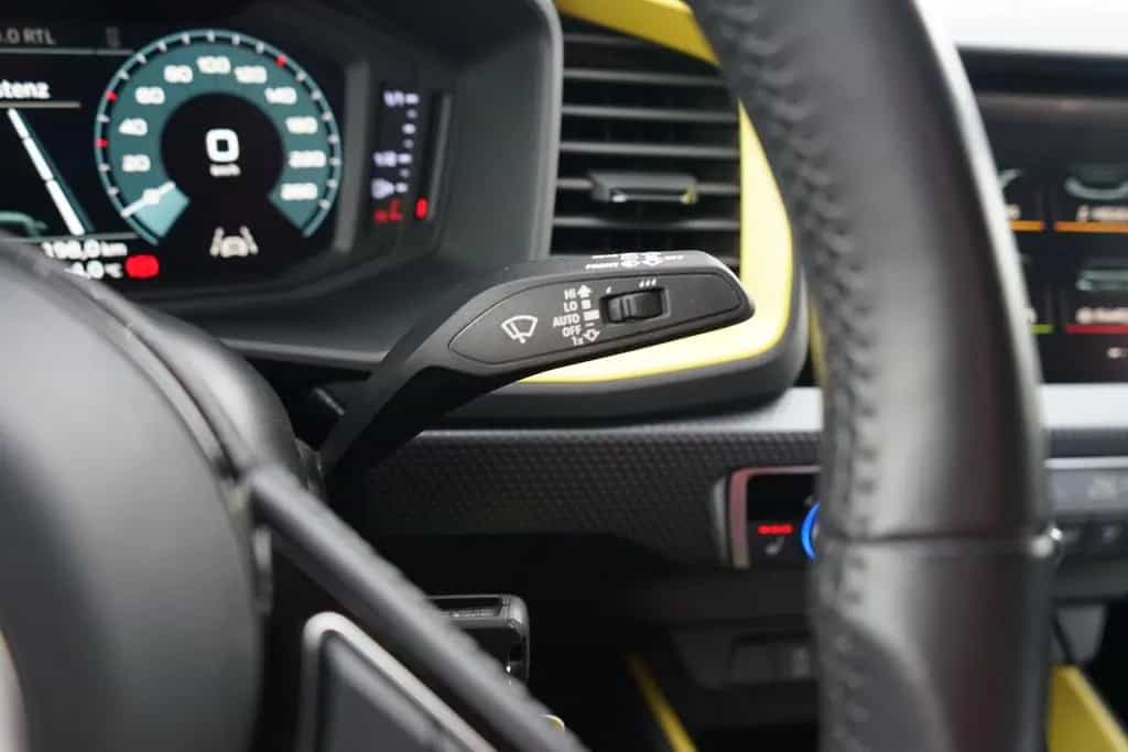 Audi A1 Sportback 35 TFSI S line LED Virtual Cockpit 03/2019-photo-21