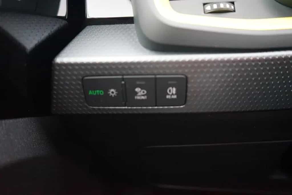 Audi A1 Sportback 35 TFSI S line LED Virtual Cockpit 03/2019-photo-23