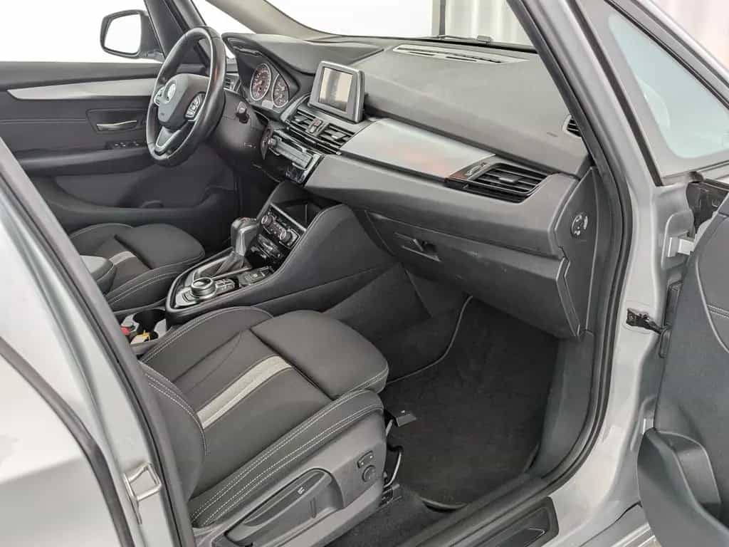 BMW 2 Series 220i AT Advantage NAVI+PDC+SHZ+ALLWETTER+TEMP+BC 06/2017-photo-12