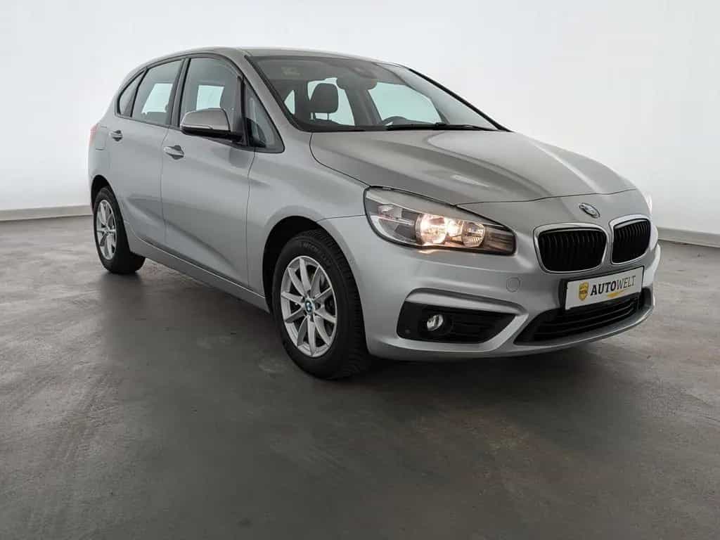 BMW 2 Series 220i AT Advantage NAVI+PDC+SHZ+ALLWETTER+TEMP+BC 06/2017-photo-4