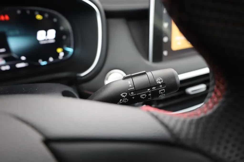 MG HS 1.5 T-GDI Luxury Aut. LED ACC Navi 360° Pano 02/2024-photo-18
