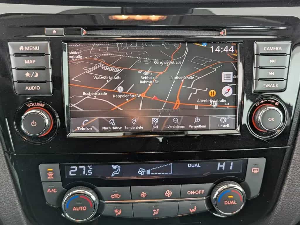 Nissan Qashqai 1.3 DIG-T Shiro (EURO 6d) NAVI+RFK+SHZ+ 03/2021-photo-18