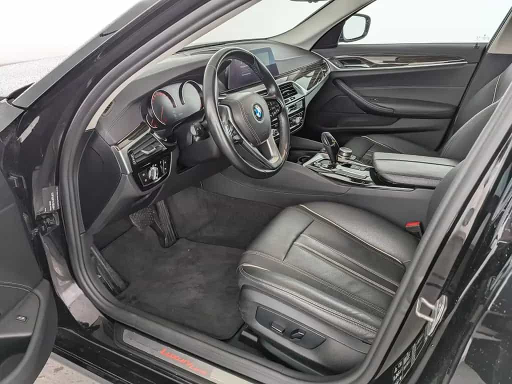 BMW 540 i xDrive Luxury Line LED+NAVI+SHZ+RFK+LEDER+ 12/2019-photo-13