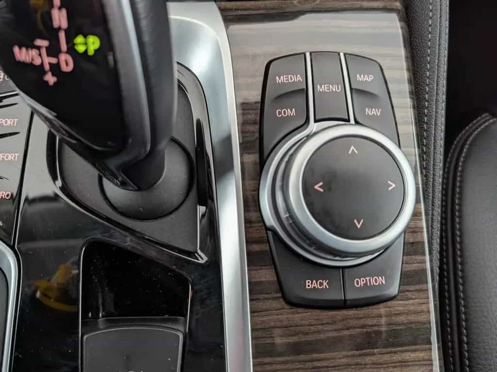 BMW 540 i xDrive Luxury Line LED+NAVI+SHZ+RFK+LEDER+ 12/2019-photo-25